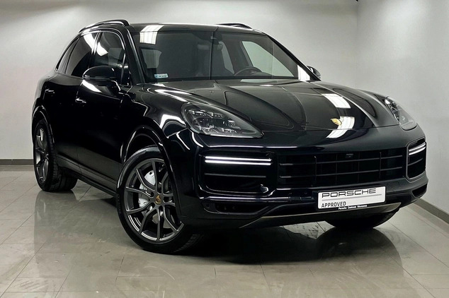 Porsche Cayenne cena 399000 przebieg: 101861, rok produkcji 2018 z Kleszczele małe 781